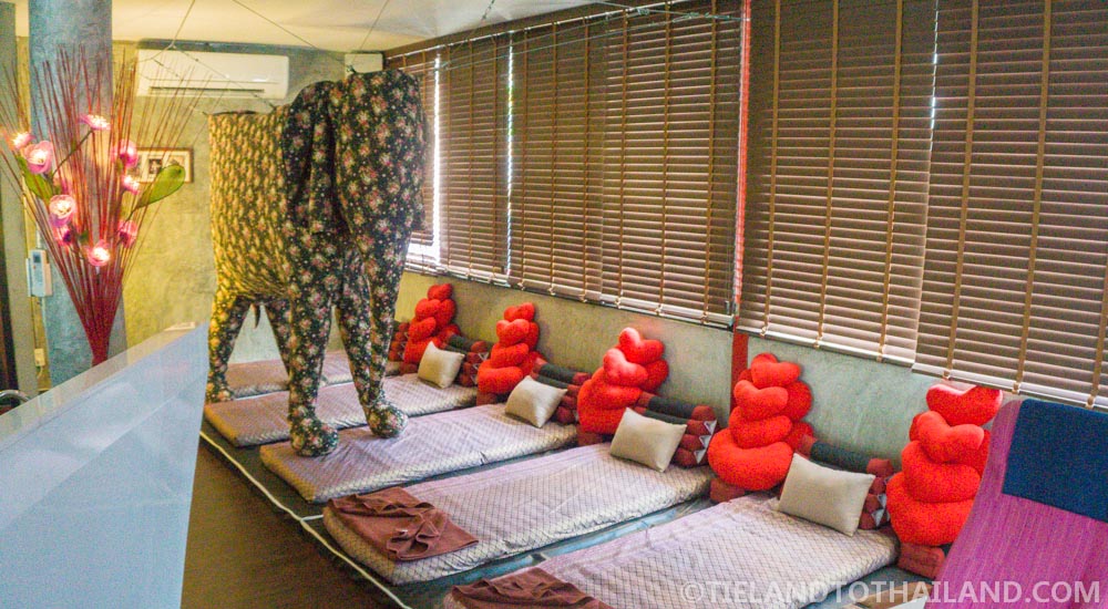 See You Again massage parlor at The House of Phraya Jasaen